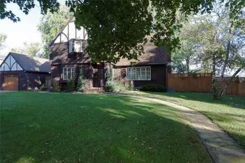 203 NW Wilson Ct, Menomonie, WI 54751