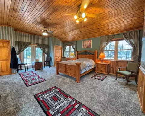 Bedroom - 828 E Lasalle Ave, Barron, WI 54812 photo 1 of 3