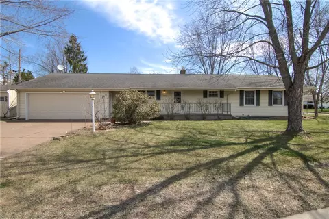 3015 S Lexington Blvd, Eau Claire, WI 54701