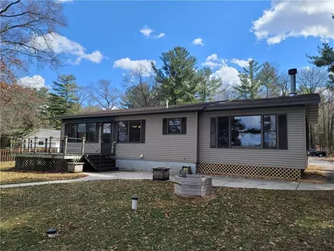 2240 11 12 Ave, Chetek, WI 54728