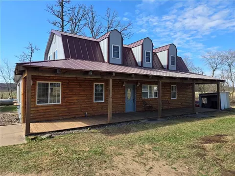 7634 E 1400th Ave, New Auburn, WI 54757