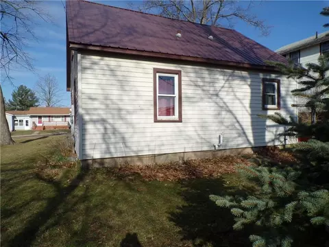 305 S 7th St, Cornell, WI 54732 photo 9