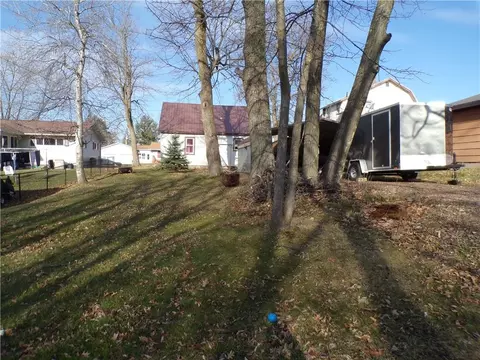 305 S 7th St, Cornell, WI 54732 photo 12