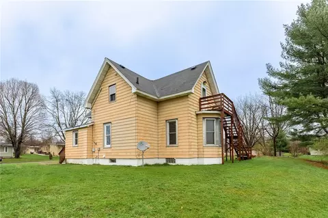 213 E Grant St, Augusta, WI 54722 photo 7