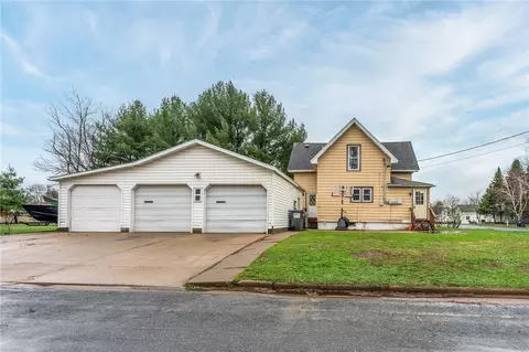 213 E Grant St, Augusta, WI 54722