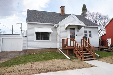 1111 16th Ave, Bloomer, WI 54724
