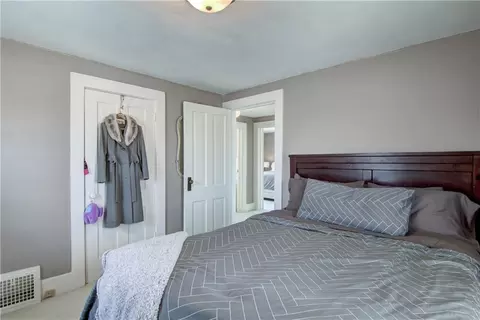 Bedroom - 205 4th Grant Blvd E, Wabasha, MN 55981 photo 3 of 5