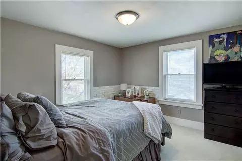 Bedroom - 205 4th Grant Blvd E, Wabasha, MN 55981 photo 2 of 5