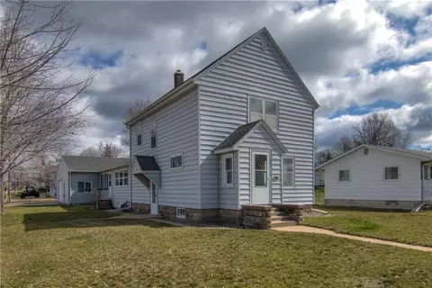Exterior - 205 4th Grant Blvd E, Wabasha, MN 55981 photo 10 of 10