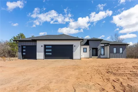 3573 114th St, Chippewa Falls, WI 54729
