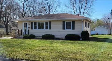 337 Portland Ave, Chippewa Falls, WI 54729