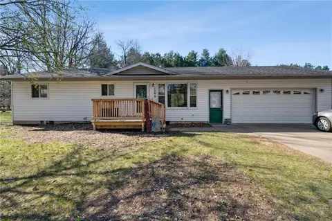 1208 Scritsmier Ave, Menomonie, WI 54751
