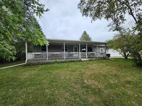1615 William St, Cumberland, WI 54829