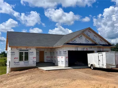 4619 N 940th St, Elk Mound, WI 54739