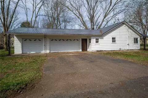 201 W Vine St, Chippewa Falls, WI 54729
