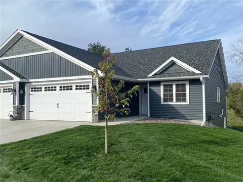 5143 Quiet Hollow Ct, Eau Claire, WI 54701
