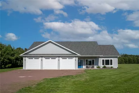 2571 11th St, Cumberland, WI 54829