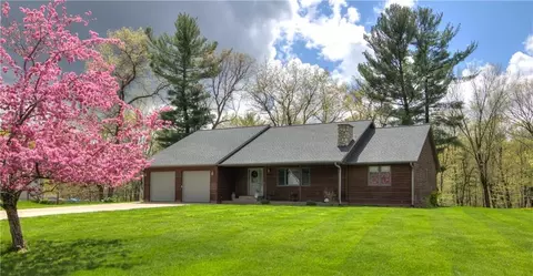 1021 Creek Ridge Ct NW, Menomonie, WI 54751