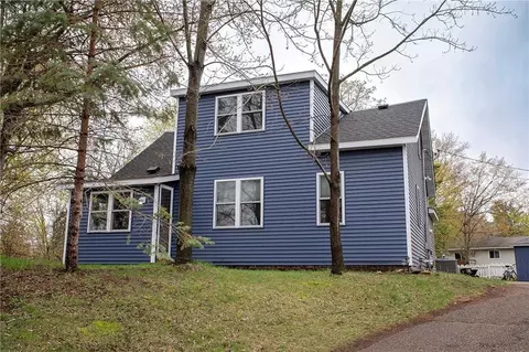 3026 11th St, Eau Claire, WI 54703