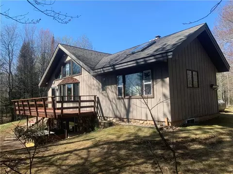 W4999 E Sugar Bush Lane, Park Falls, WI 54552