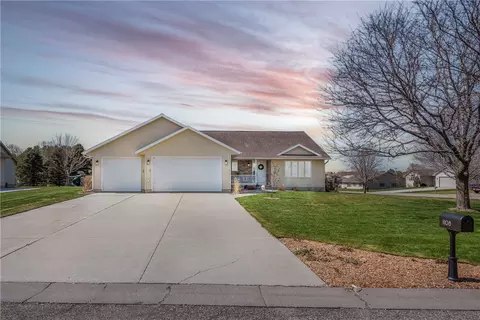 1108 Nordic Cir, Mondovi, WI 54755