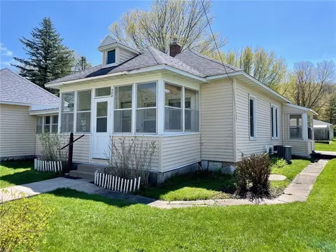 302 Main St, Knapp, WI 54749 photo 17