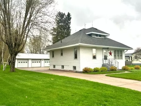 39987 Us Highway 53, Whitehall, WI 54773