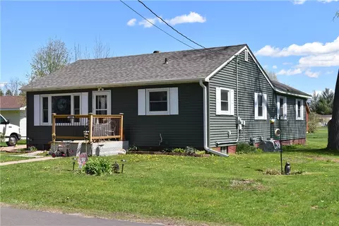1005 Cora Ave, Rice Lake, WI 54868