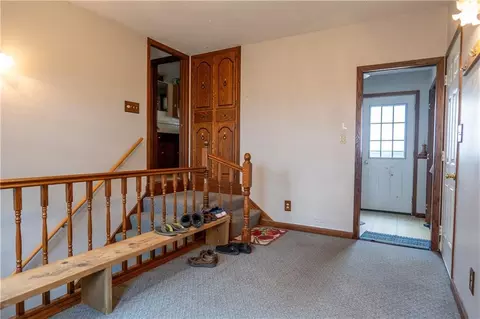Entry Way - Undisclosed, Emerald, WI 54013 photo 1 of 2