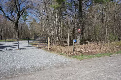 n881 Pray Avenue, Neillsville, WI 54456