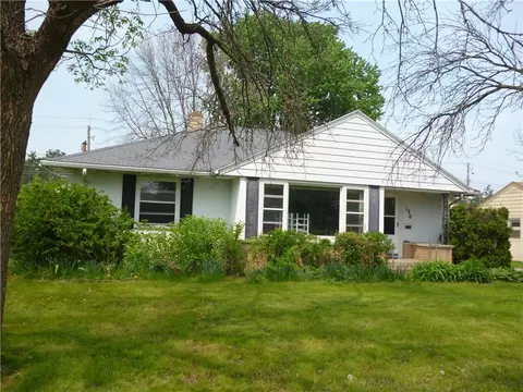 120 Viking Pl, Eau Claire, WI 54701