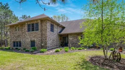 10251 Pine Rd, Fall Creek, WI 54742
