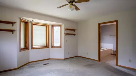 5857 E Walnut Rd, Eau Claire, WI 54701 photo 4