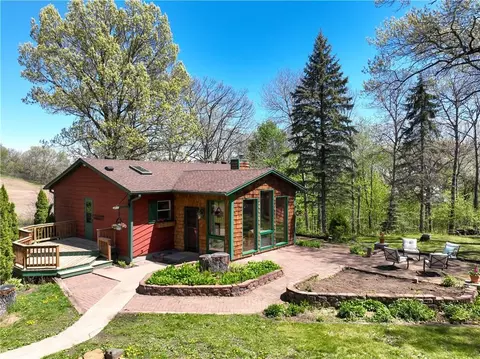 E8669 & E8667 80th Avenue, Mondovi, WI 54755
