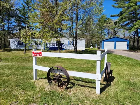 w9202 Us 12, Black River Falls, WI 54615
