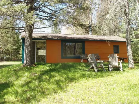 w6229 Hoefferle Road, Park Falls, WI 54552