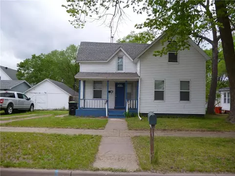 708 Mcdonough St, Eau Claire, WI 54703