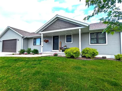 11575 Monteville Ct, Trempealeau, WI 54661