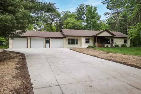 827 25 18 St, Chetek, WI 54728