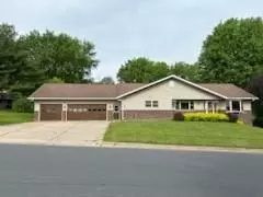 635 Sobotta St, Arcadia, WI 54612
