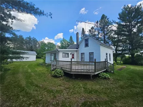 w11009 County Road B, Humbird, WI 54746