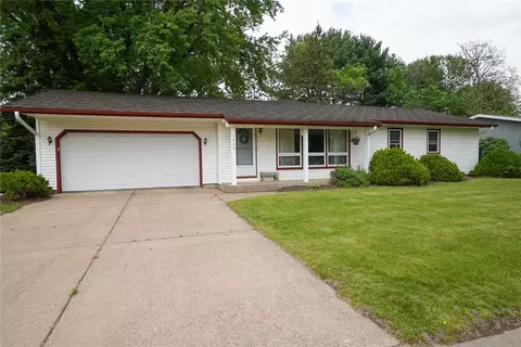 1406 E Anita Dr, Eau Claire, WI 54701