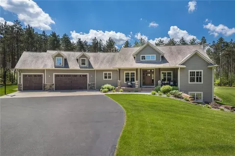 e10451 Pine Road, Fall Creek, WI 54742