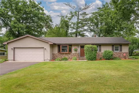 521 E Walnut St, Strum, WI 54770