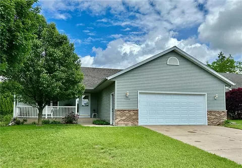 1203 W 11th St, Altoona, WI 54720