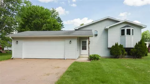 123 E Wilson Ave, Fall Creek, WI 54742