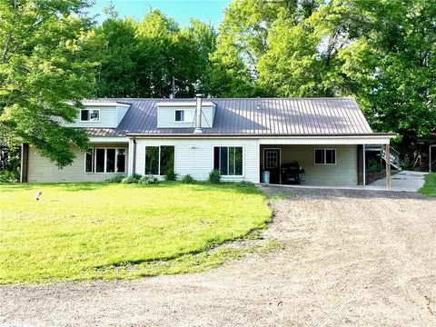 e9062 690th Avenue, Elk Mound, WI 54739