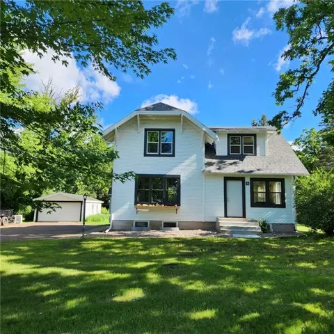 2822 North Ln, Eau Claire, WI 54703