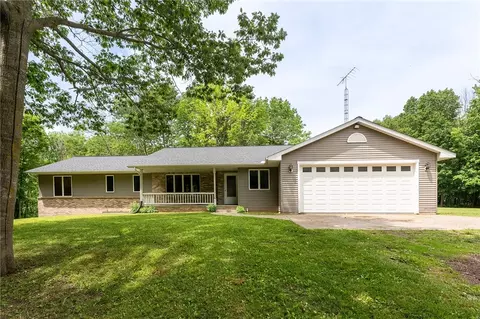 420 320th St, Wilson, WI 54027