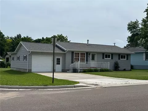 504 6th Ave S, Strum, WI 54770